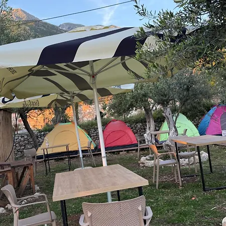 Oasis خيمة فخمة *